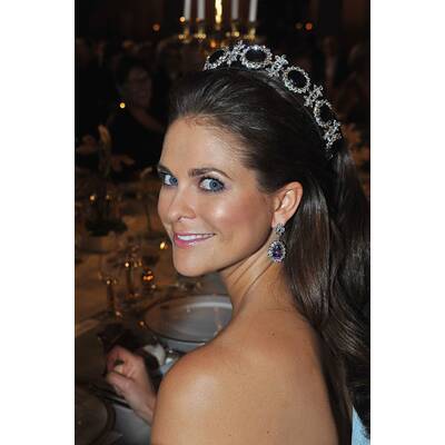 Schweden-Prinzessinnen bezaubern bei Nobelpreis-Zeremonie