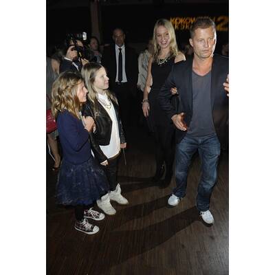 Til Schweiger mit Töchtern bei Premiere