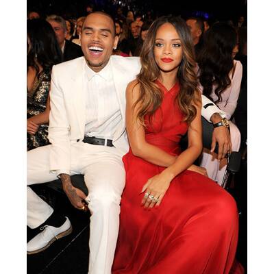 Die Grammy Awards 2013: Zeigt Rihanna Verlobungsring?