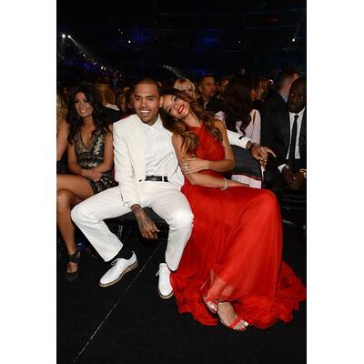 Die Grammy Awards 2013: Zeigt Rihanna Verlobungsring?
