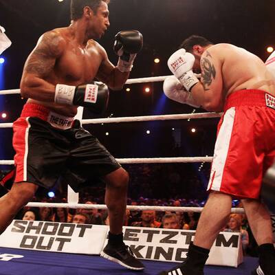 Beim Sat1.-Promiboxen 2013 gab's am 8.März was auf die Mütze. 