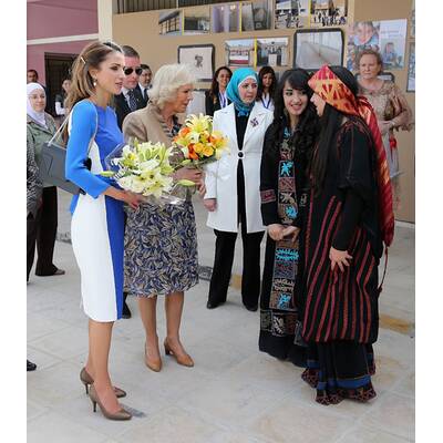 Charles & Camilla besuchen die schöne Königin Rania