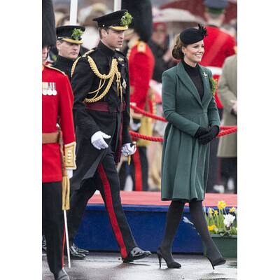 Kate stolpert beim St. Patrick's Day-Parade