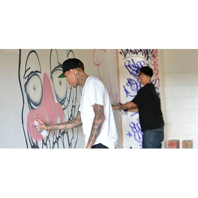 Chris Brown beim Graffiti-Sprayen erwischt