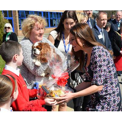 Herzogin Kate: Schwanger & strahlend