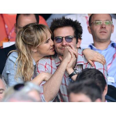 Bradley Cooper & Suki Waterhouse turteln in Wimbledon