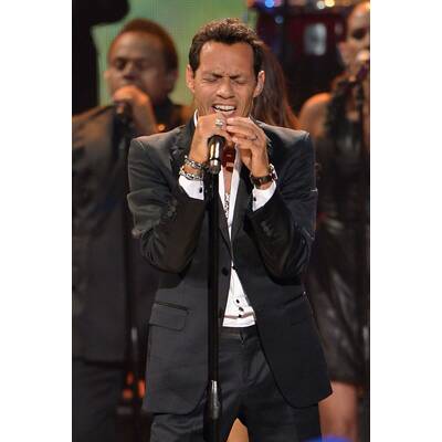 J.Lo auf einer Veranstaltung mit Marc Anthony und Casper Smart