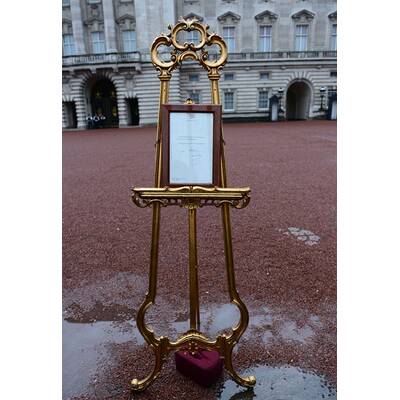 Die Verkündungs-Urkunde