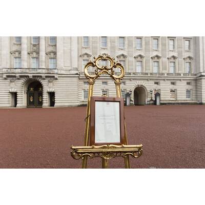 Die Verkündungs-Urkunde