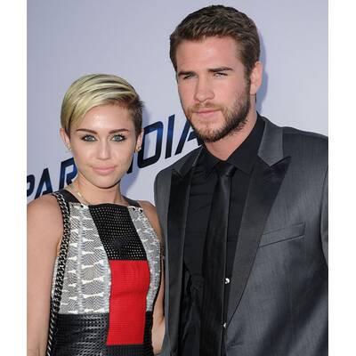Miley Cyrus & Liam Hemsworth bei 