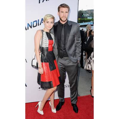 Miley Cyrus & Liam Hemsworth bei 