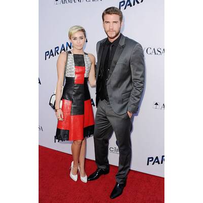 Miley Cyrus & Liam Hemsworth bei 