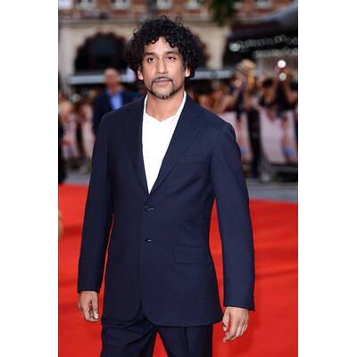 Naomi Watts strahlt bei 