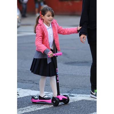 Suri Cruise mit Mama Katie in New York unterwegs