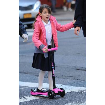 Suri Cruise mit Mama Katie in New York unterwegs