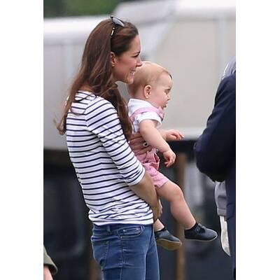 Herzogin Kate & Prinz George bei Williams Poloturnier