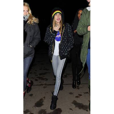 Cara Delevingne in Weihnachts-Stimmung