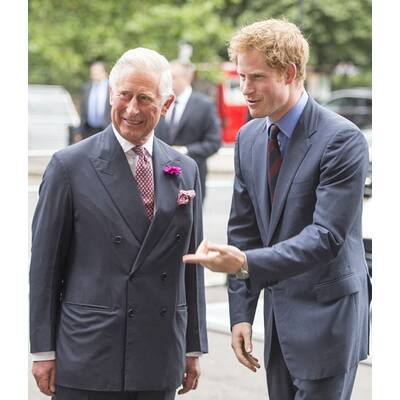 Prinz William & Harry unterwegs mit Papa Charles