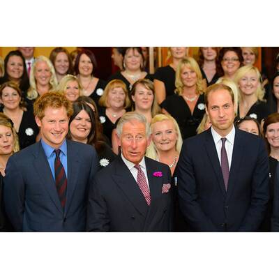 Prinz William & Harry unterwegs mit Papa Charles