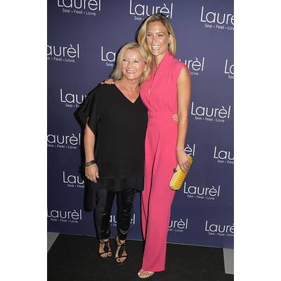 Bar Rafaeli zieht in Berlin alle Blicke auf sich 