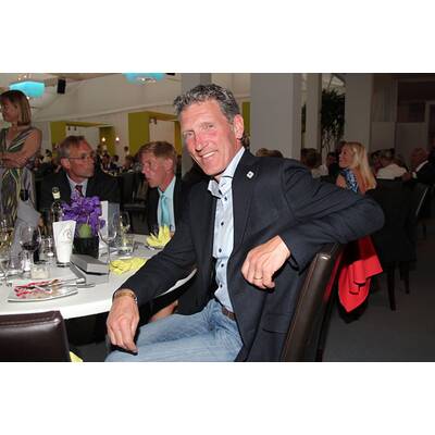 Promis feiern auf Reitturnier