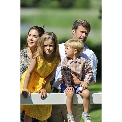 Traditionelles Sommershooting der dänischen Royals