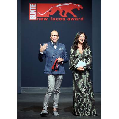 Nazan Eckes zeigt stolz ihren Babybauch