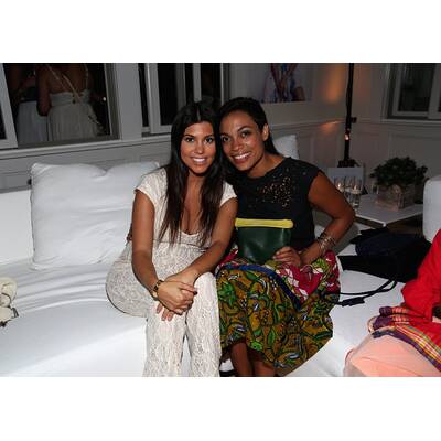 Kourtney Kardashian zeigt ihren Babybauch