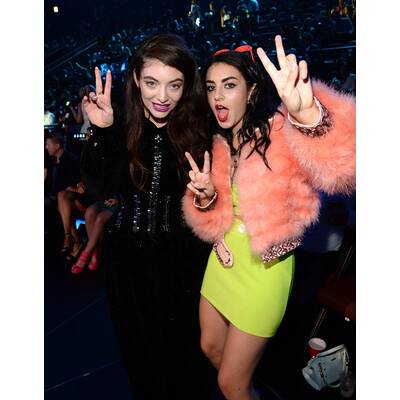 Gwen Stefani & Jennifer Lopez