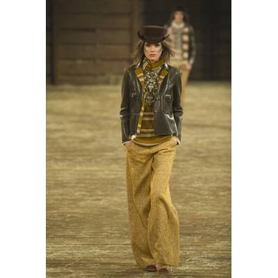 Chanel-Métiers d'Art Show 2013