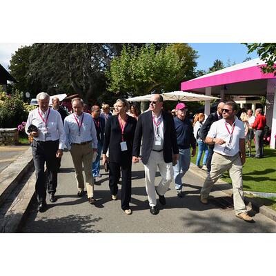 Fürstin Charlène: Da ist ja der Babybauch!