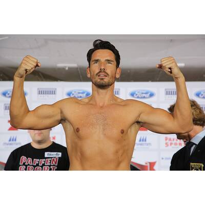 Melanie Müller & Co. beim Wiegen für's Promiboxen