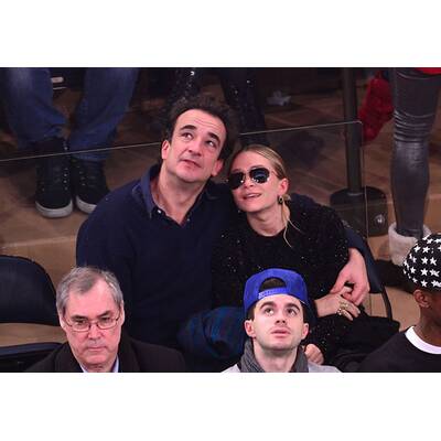 Mary-Kate Olsen & Olivier Sarkozy turteln bei Knicks-Spiel