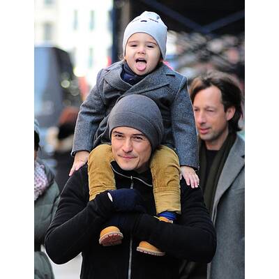 Orlando Bloom: Winterspaziergang mit Sohn Flynn