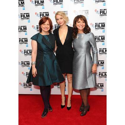 Jennifer Lawrence freizügig bei 