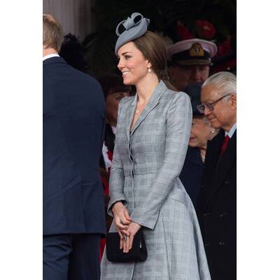 Herzogin Kate strahlt mit Mini-Bauch