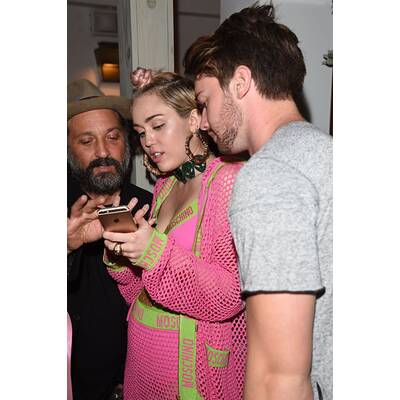 Miley Cyrus & Patrick Schwarzenegger machen zusammen Party