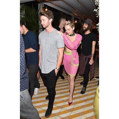 Miley Cyrus & Patrick Schwarzenegger machen zusammen Party