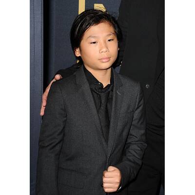 Brad Pitt, Maddox, Pax und Shiloh springen für Angelina Jolie ein