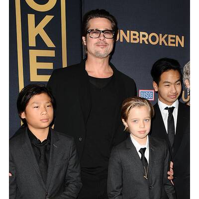 Brad Pitt, Maddox, Pax und Shiloh springen für Angelina Jolie ein
