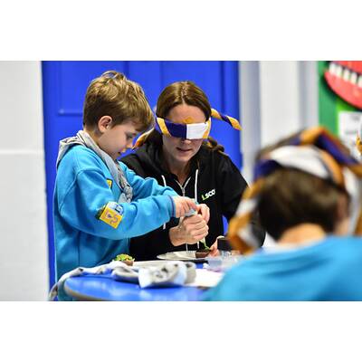 Herzogin Kate zu Besuch bei den kleinen Pfadfindern