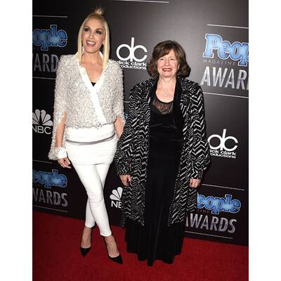 Elizabeth Moss & Jon Hamm