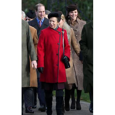 Die britischen Royals gehen zum weihnachtlichen Gottesdienst