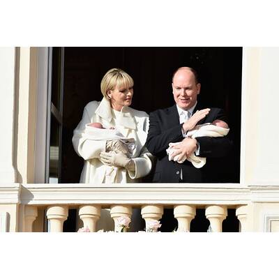Charlène und Albert zeigen Zwillinge