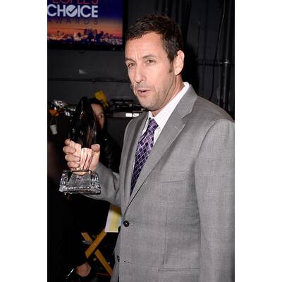 Kalye Cuoco & Kristen Bell