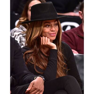 Beyoncé & Jay Z turteln bei Basketball-Spiel