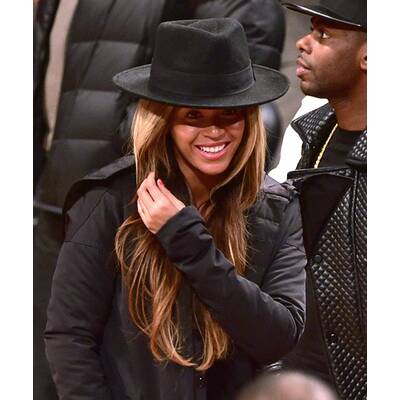 Beyoncé & Jay Z turteln bei Basketball-Spiel