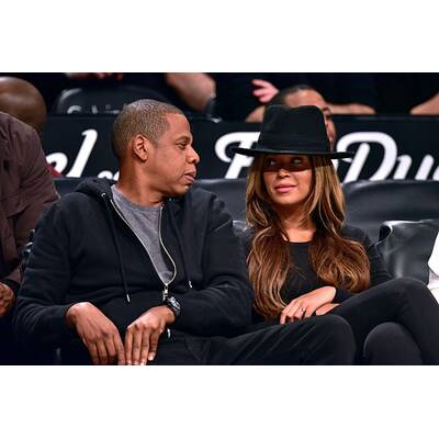 Beyoncé & Jay Z turteln bei Basketball-Spiel