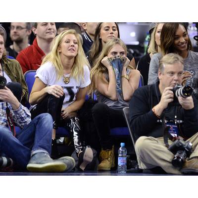 Cara Delevingne liebt die Stadion-Atmosphäre