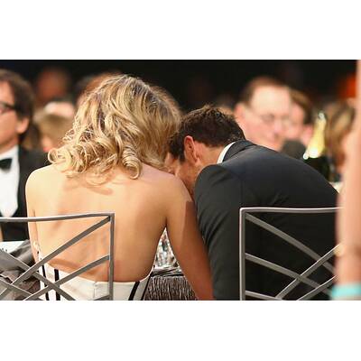 Bradley Cooper & Suki Waterhouse bei den SAG-Awards